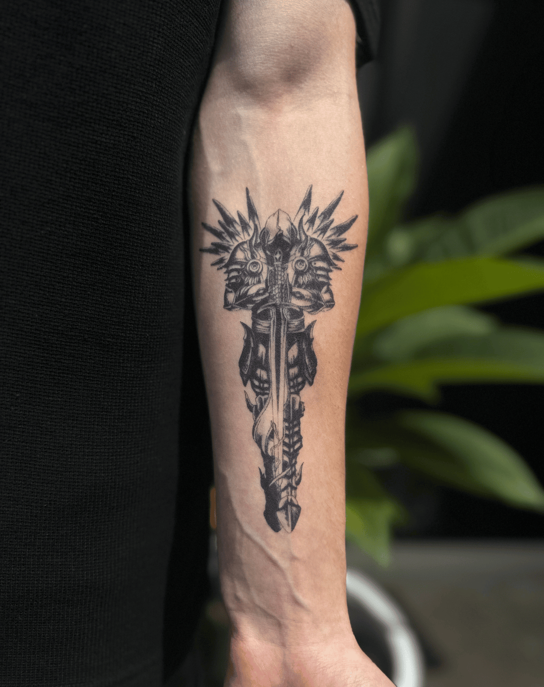 Knight - Semi Permanent Tattoos